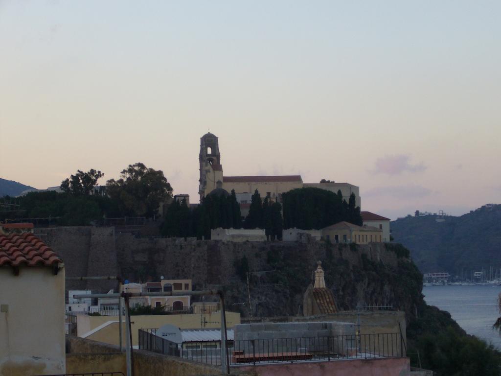 Casa Zu Peppino Apartment Lipari  Exterior photo